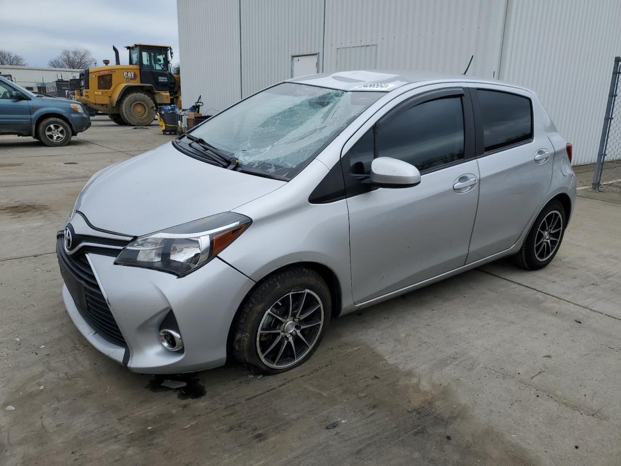 TOYOTA YARIS 2015