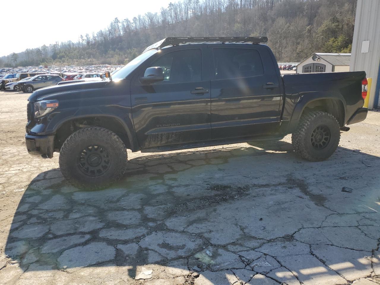 TOYOTA TUNDRA CRE 2020