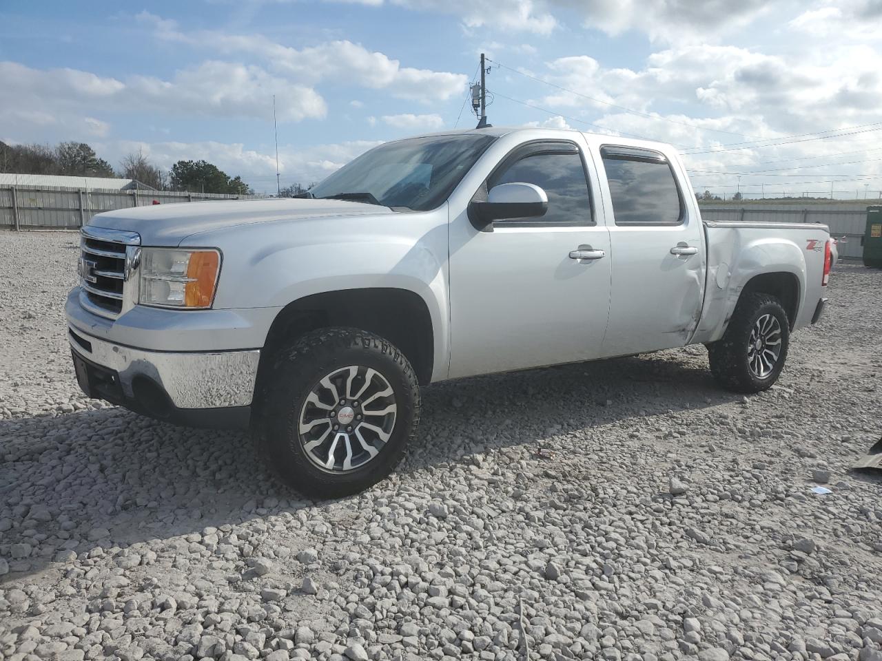 GMC SIERRA K15 2012