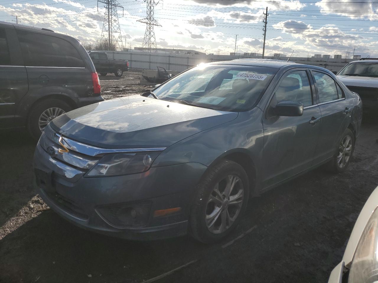 FORD FUSION SE 2012