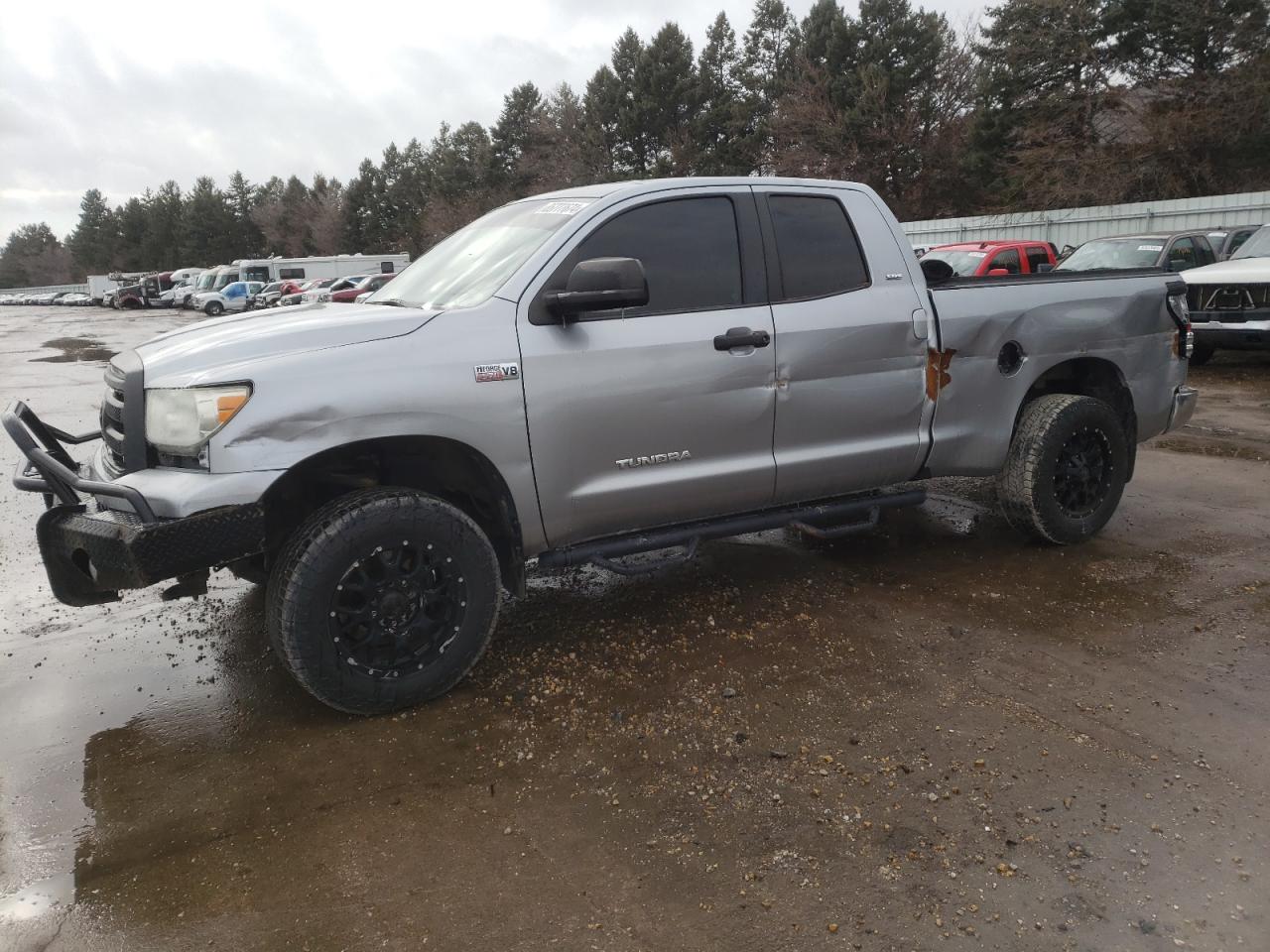 TOYOTA TUNDRA DOU 2013