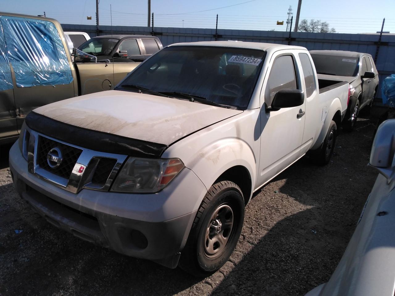 NISSAN FRONTIER 2015