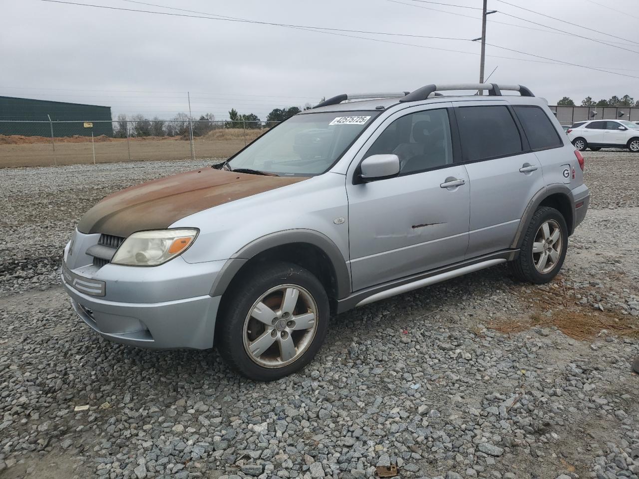 MITSUBISHI OUTLANDER 2005