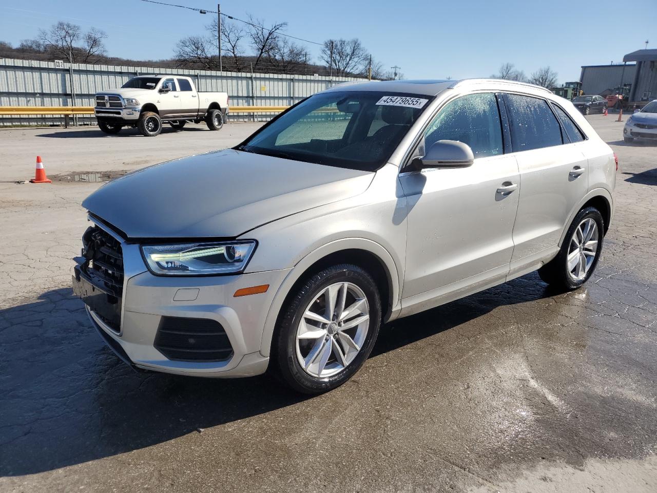 AUDI Q3 PREMIUM 2016