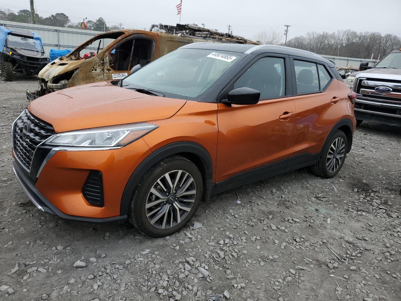 NISSAN KICKS SV 2024