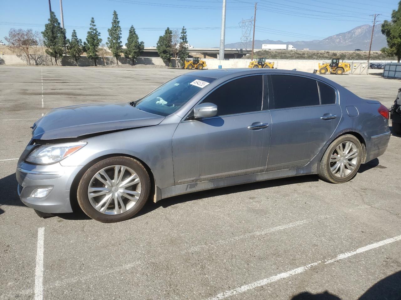 HYUNDAI GENESIS 3. 2014