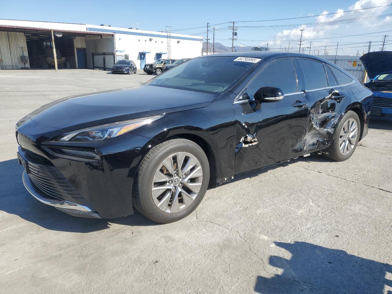 TOYOTA MIRAI LE 2022
