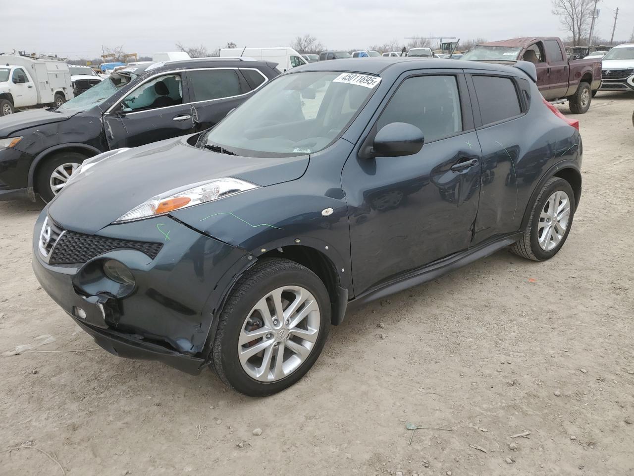 NISSAN JUKE S 2012