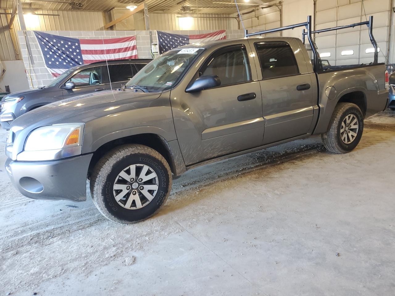 MITSUBISHI RAIDER LS 2009