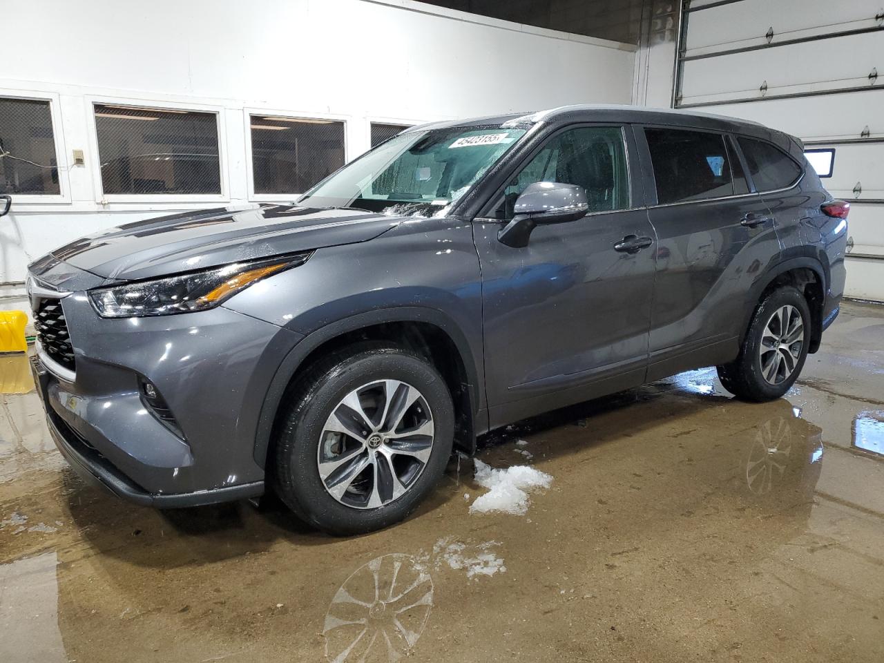 TOYOTA HIGHLANDER 2023