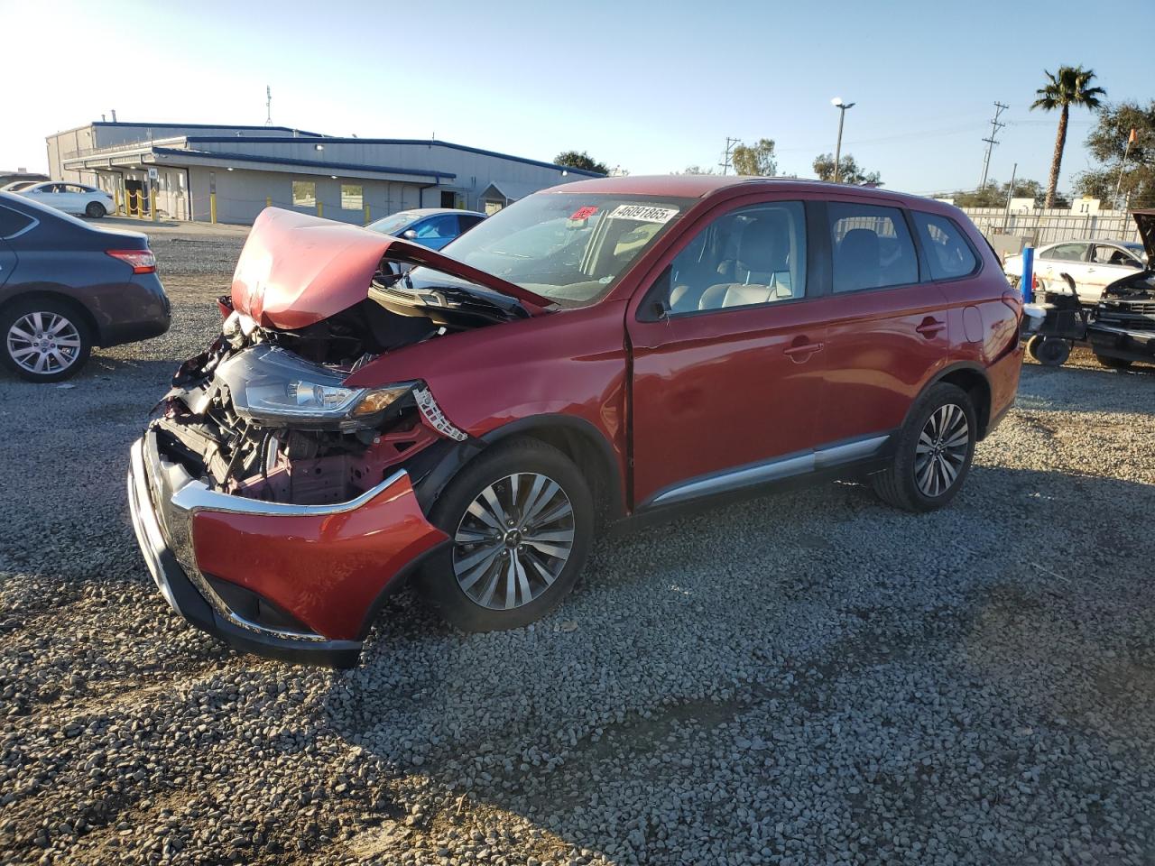 MITSUBISHI OUTLANDER 2019