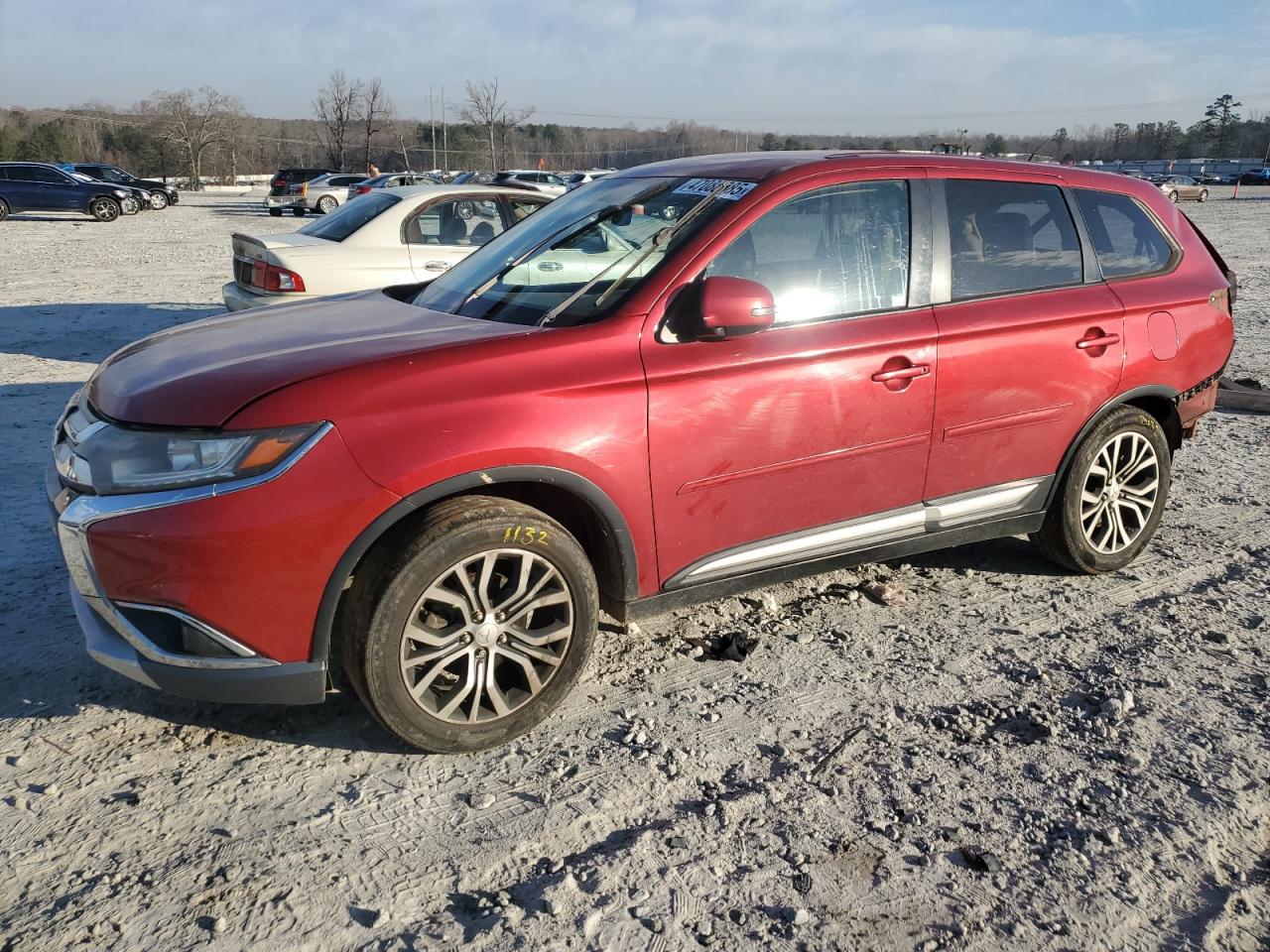 MITSUBISHI OUTLANDER 2016