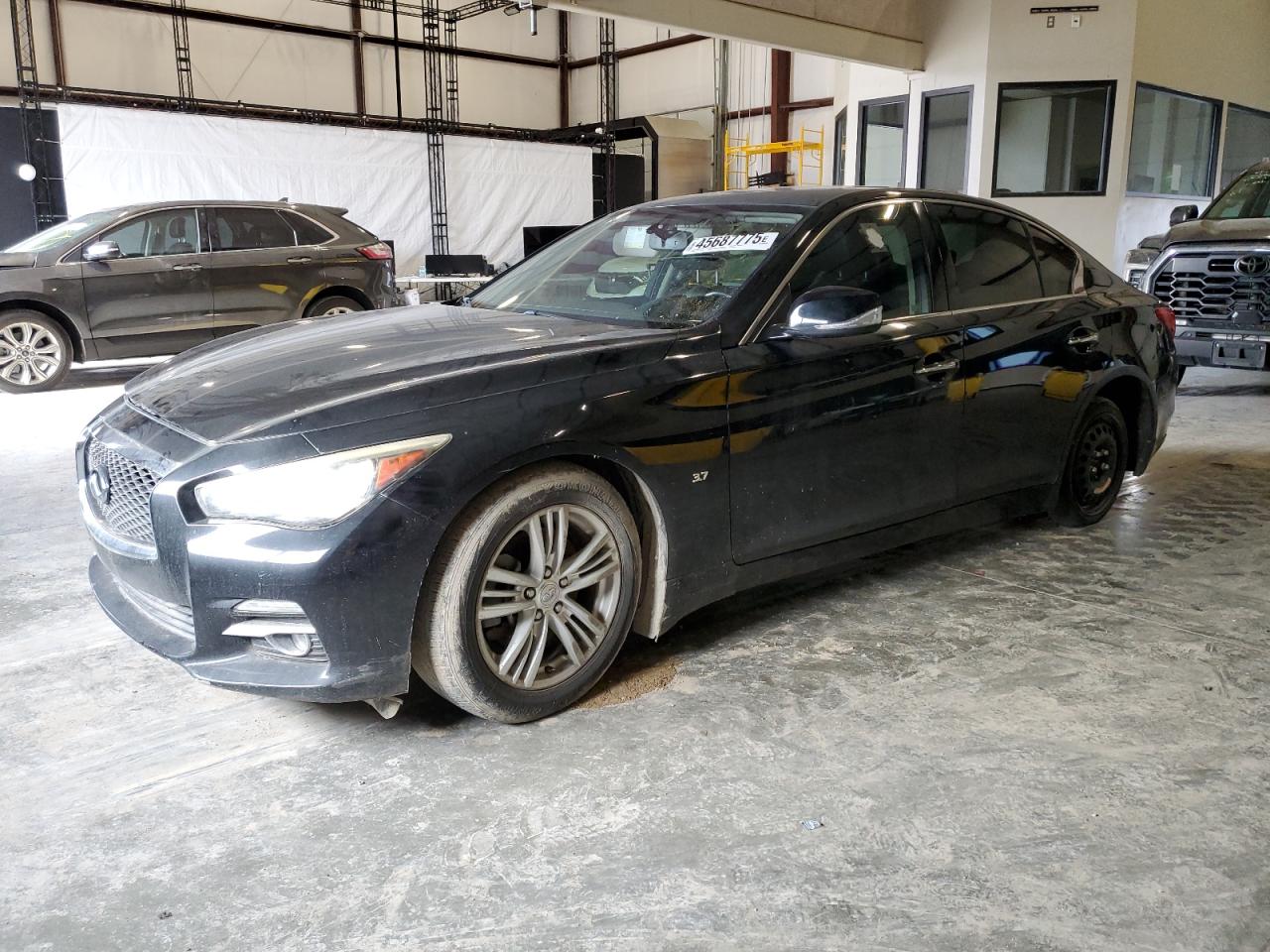 INFINITI Q50 2014