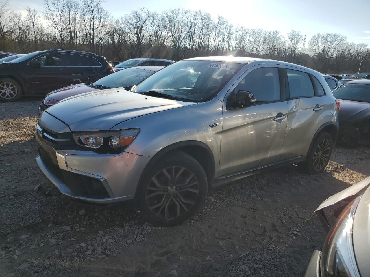 MITSUBISHI OUTLANDER 2019