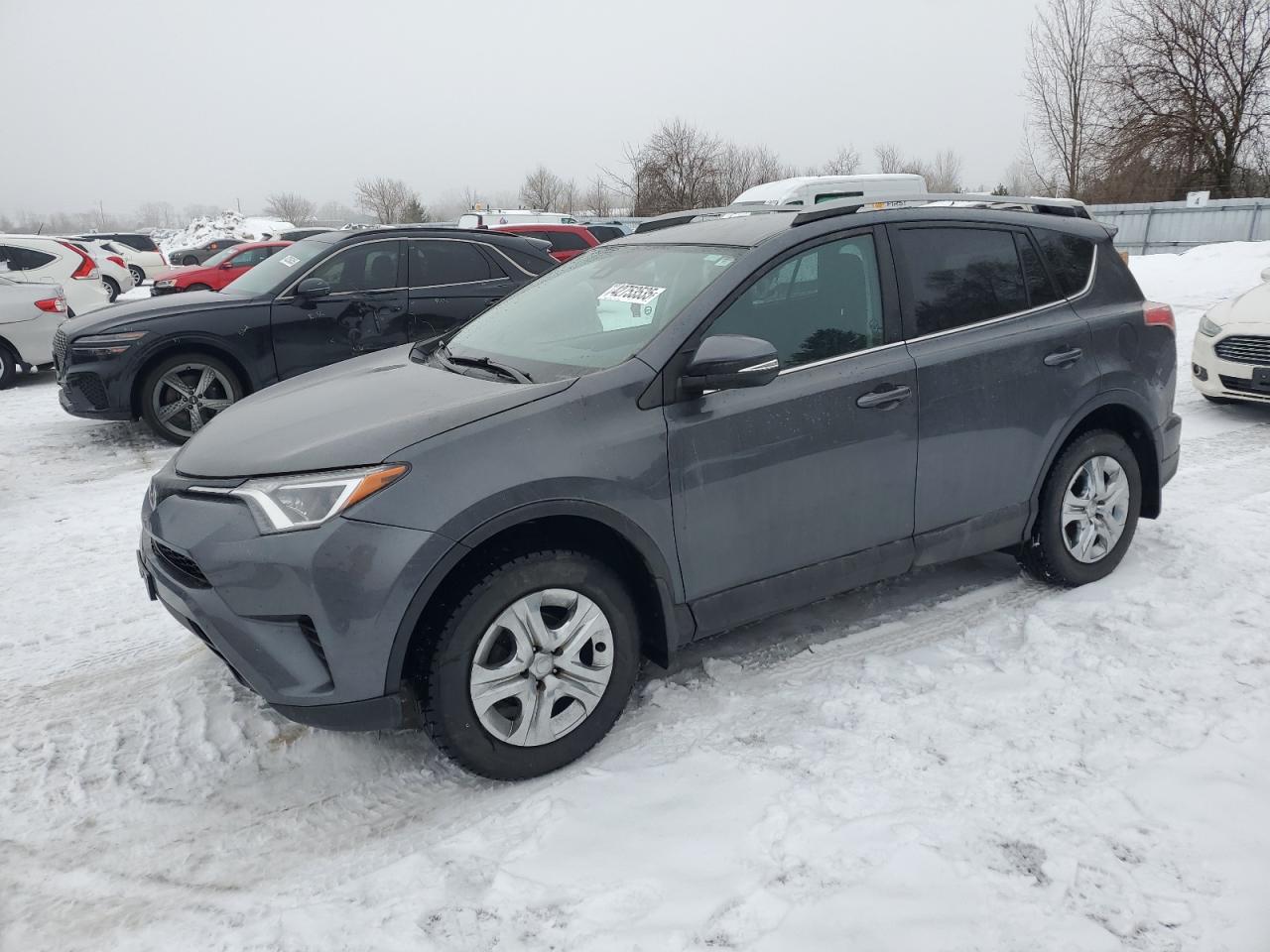 TOYOTA RAV4 LE 2017