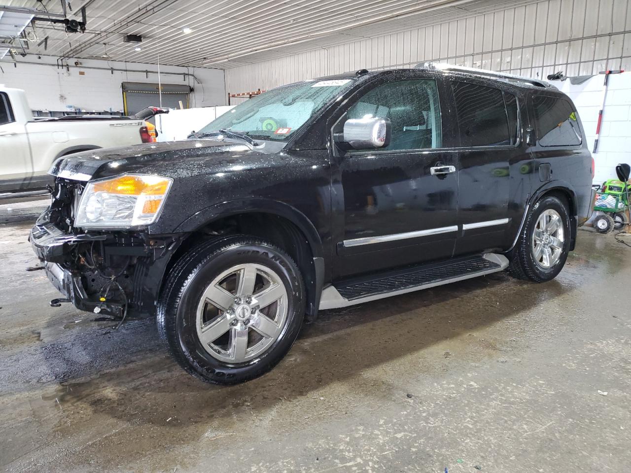 NISSAN ARMADA SV 2011