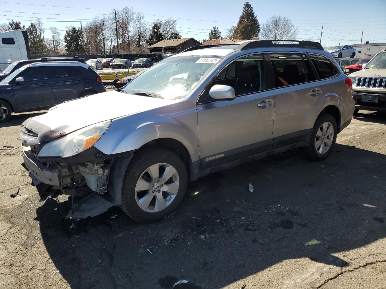 SUBARU OUTBACK 2. 2012