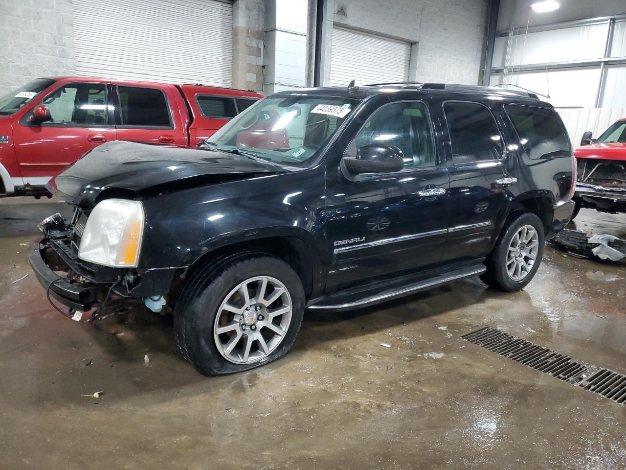 GMC YUKON DENA 2012