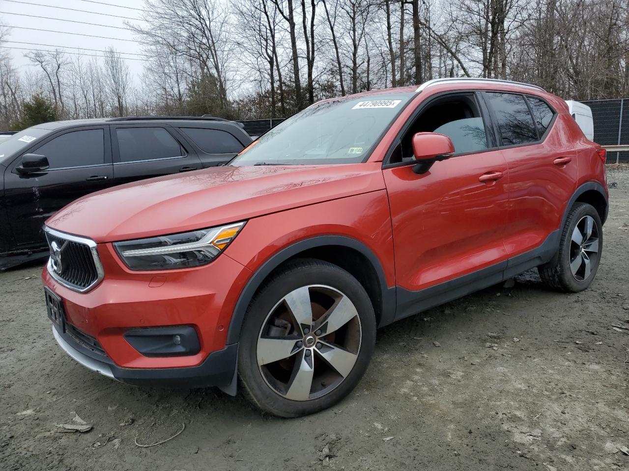 VOLVO XC40 T5 MO 2019