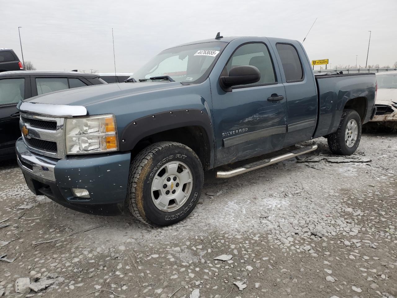 CHEVROLET SILVERADO 2011