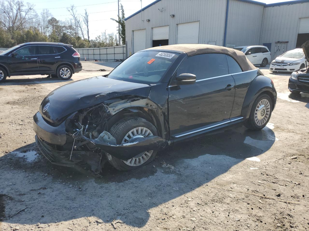 VOLKSWAGEN BEETLE 2014
