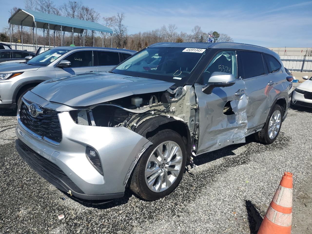 TOYOTA HIGHLANDER 2024