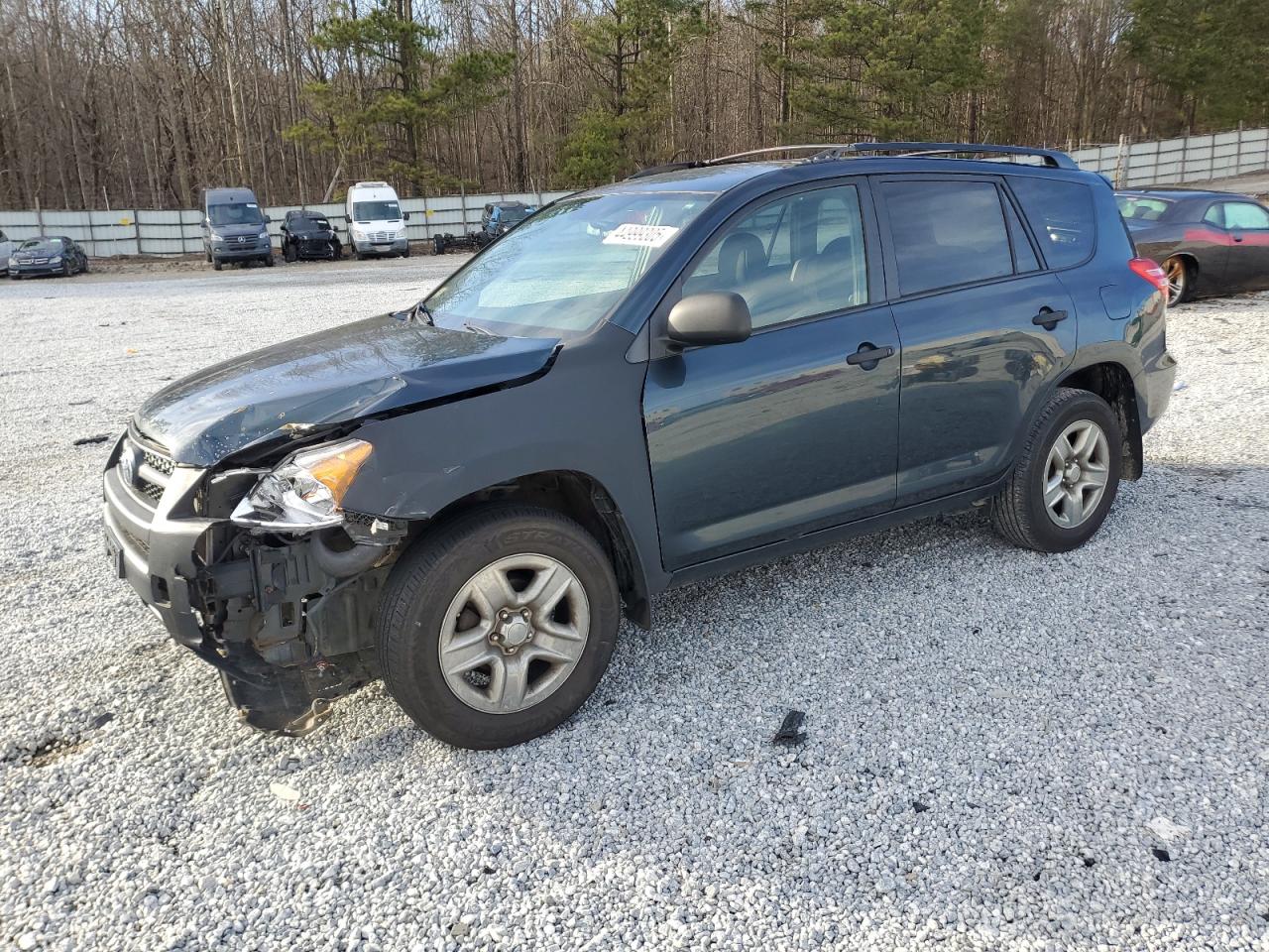 TOYOTA RAV4 2010