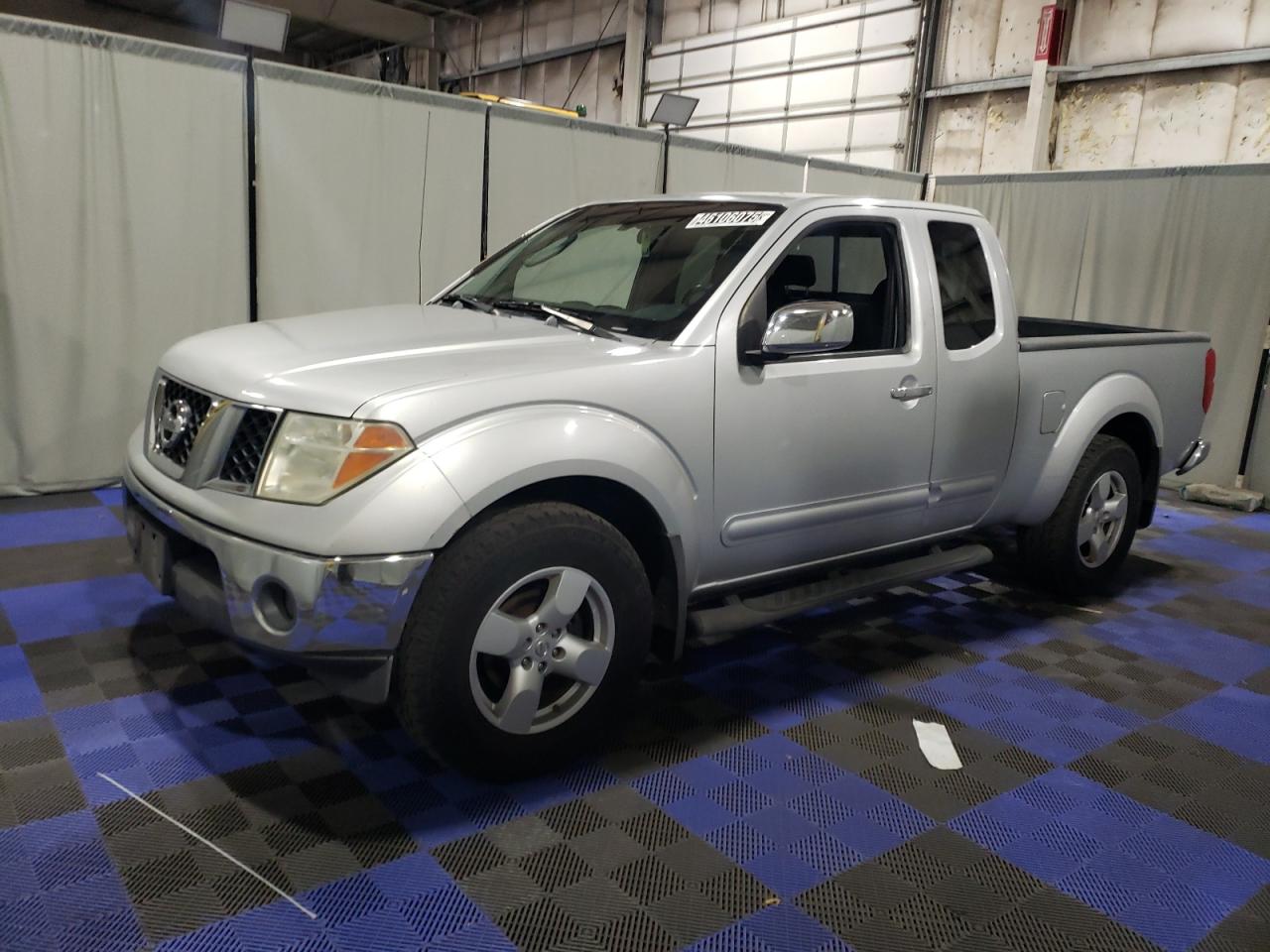 NISSAN FRONTIER K 2005