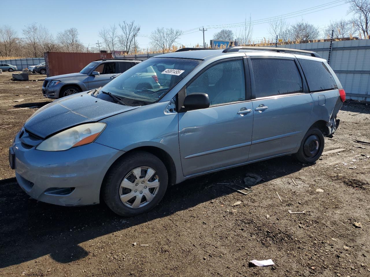TOYOTA SIENNA CE 2010