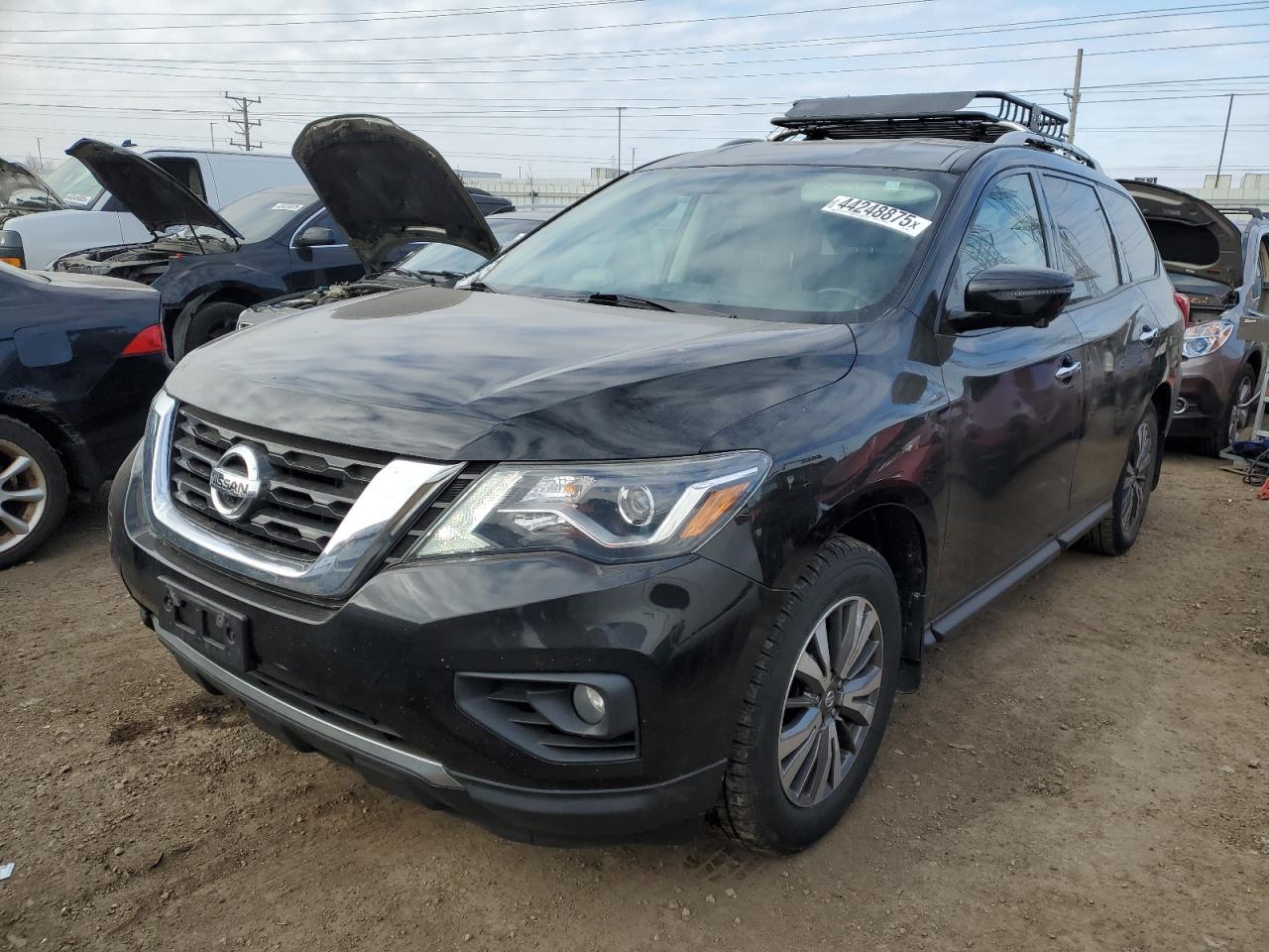 NISSAN PATHFINDER 2017