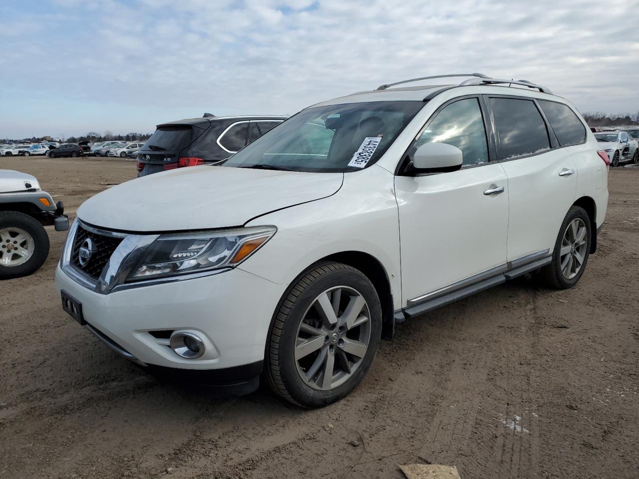 NISSAN PATHFINDER 2015