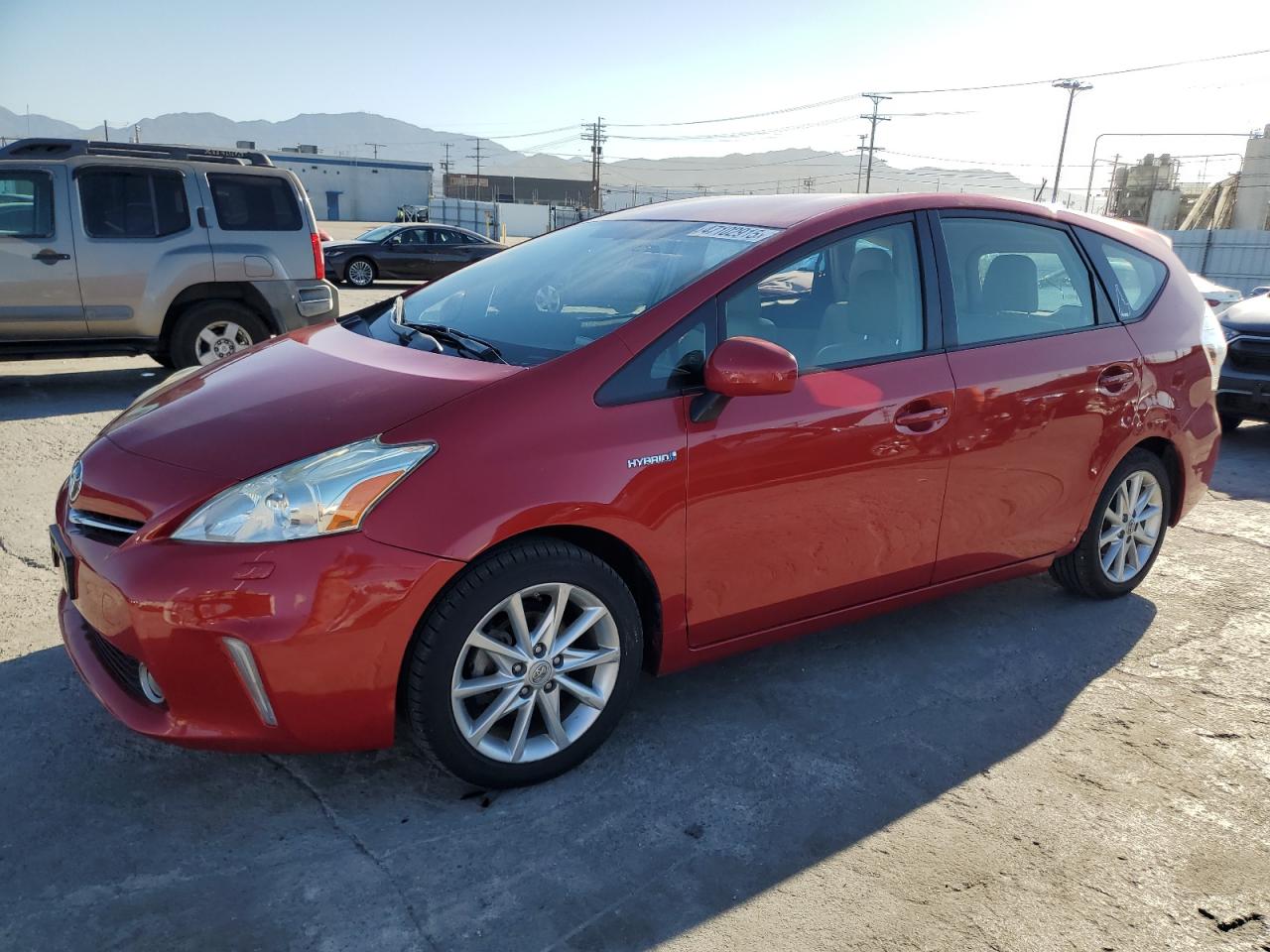 TOYOTA PRIUS V 2014