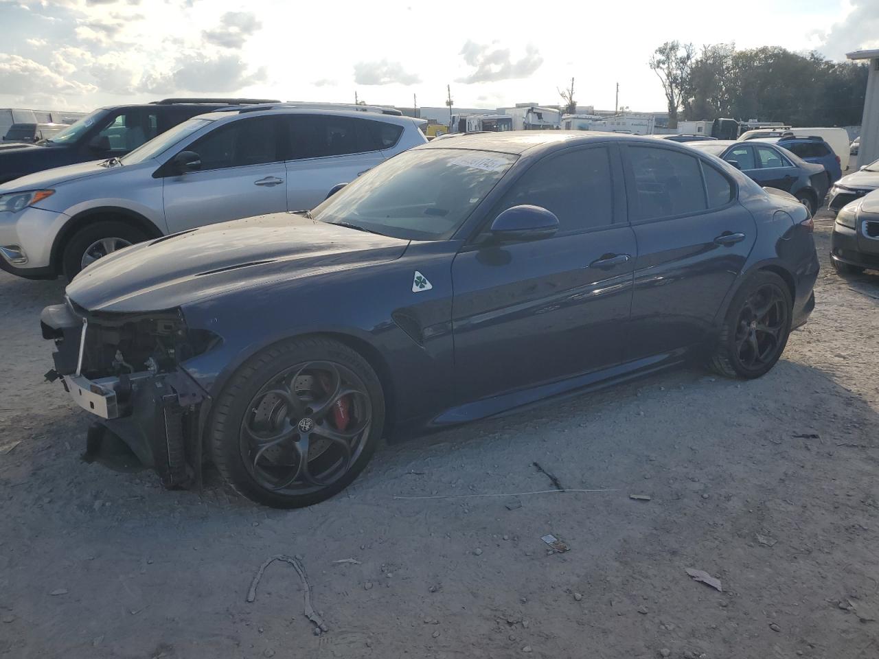 ALFA ROMEO GIULIA QUA 2017