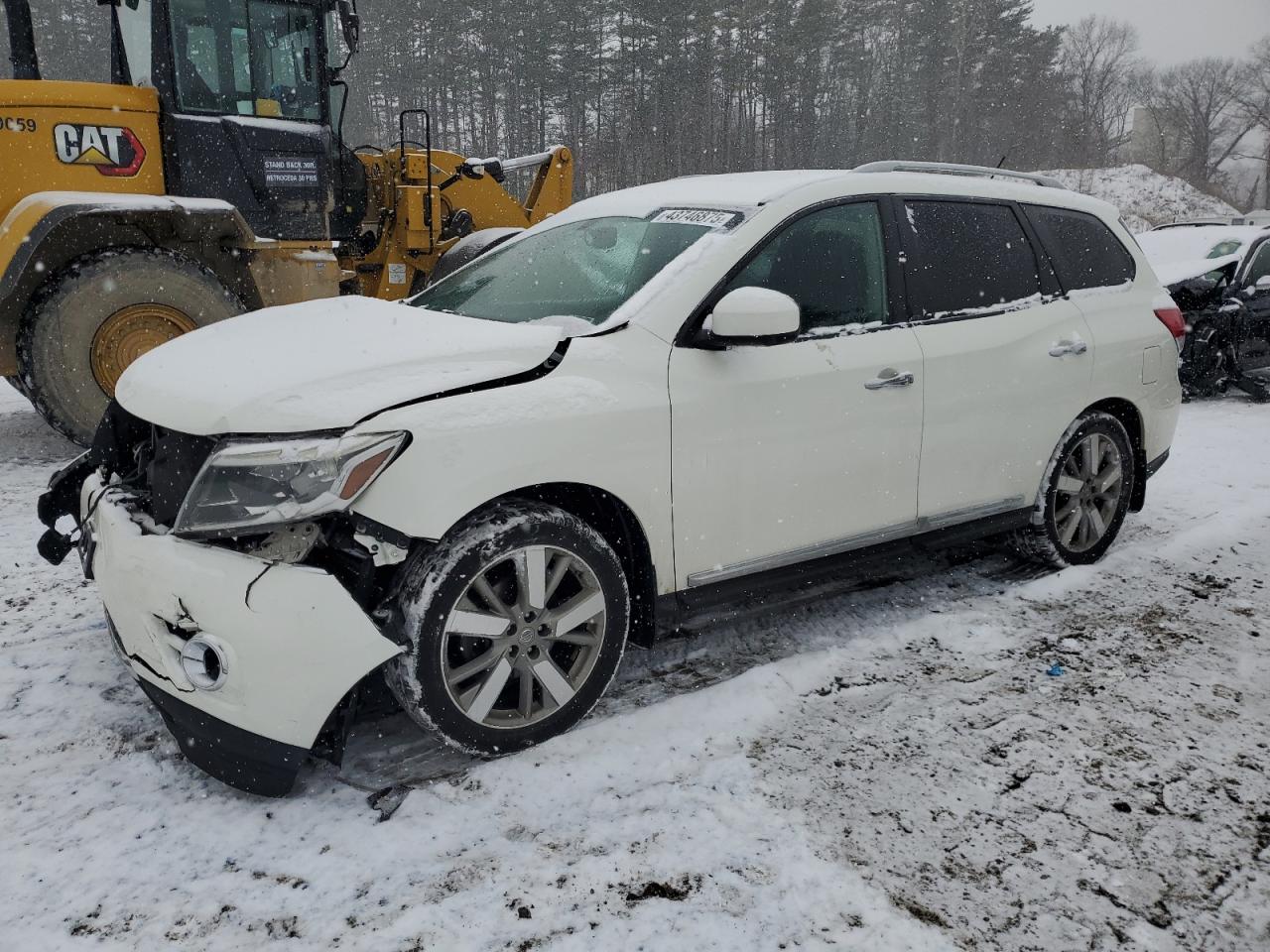 NISSAN PATHFINDER 2016