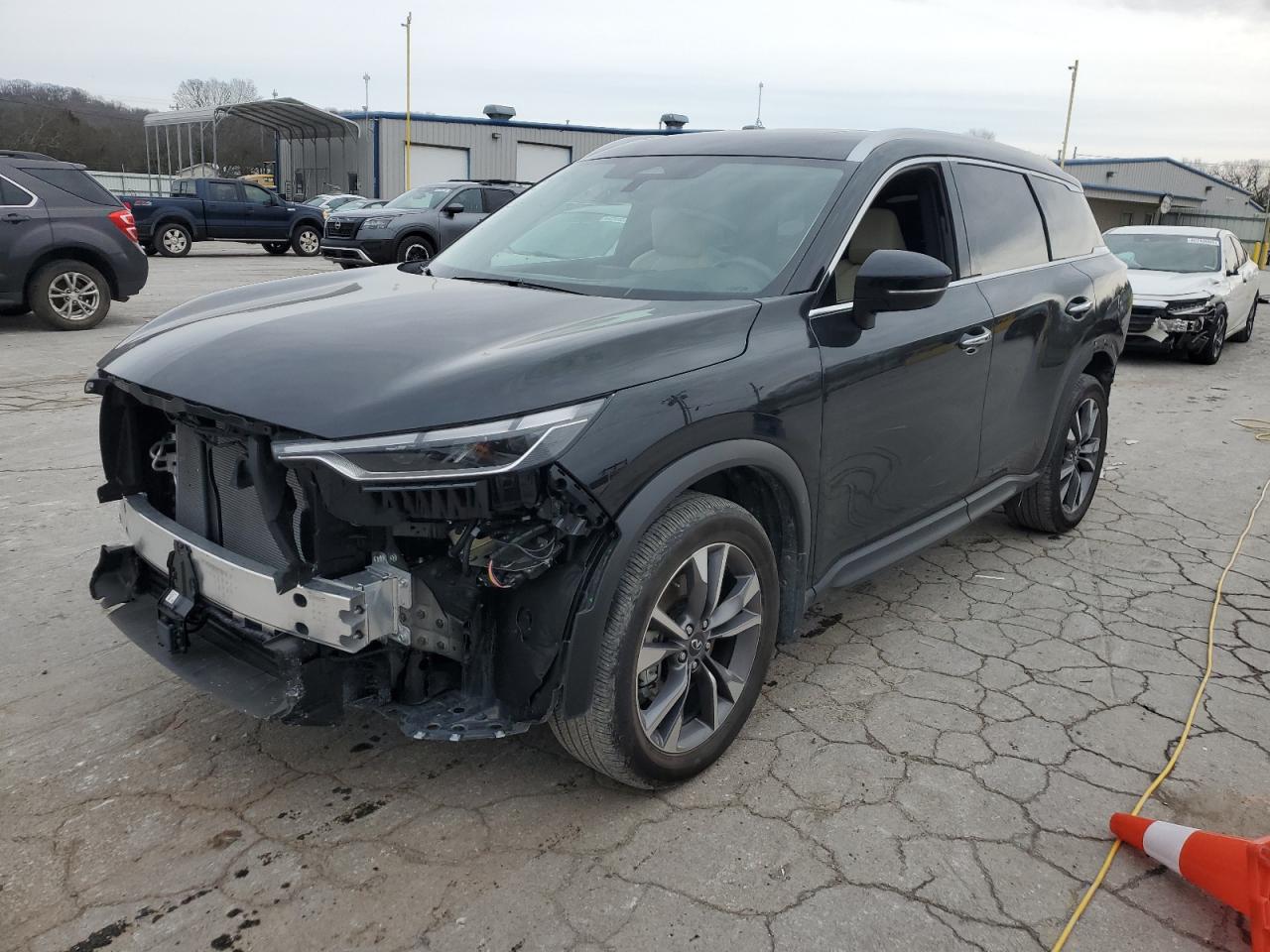 INFINITI QX60 LUXE 2024