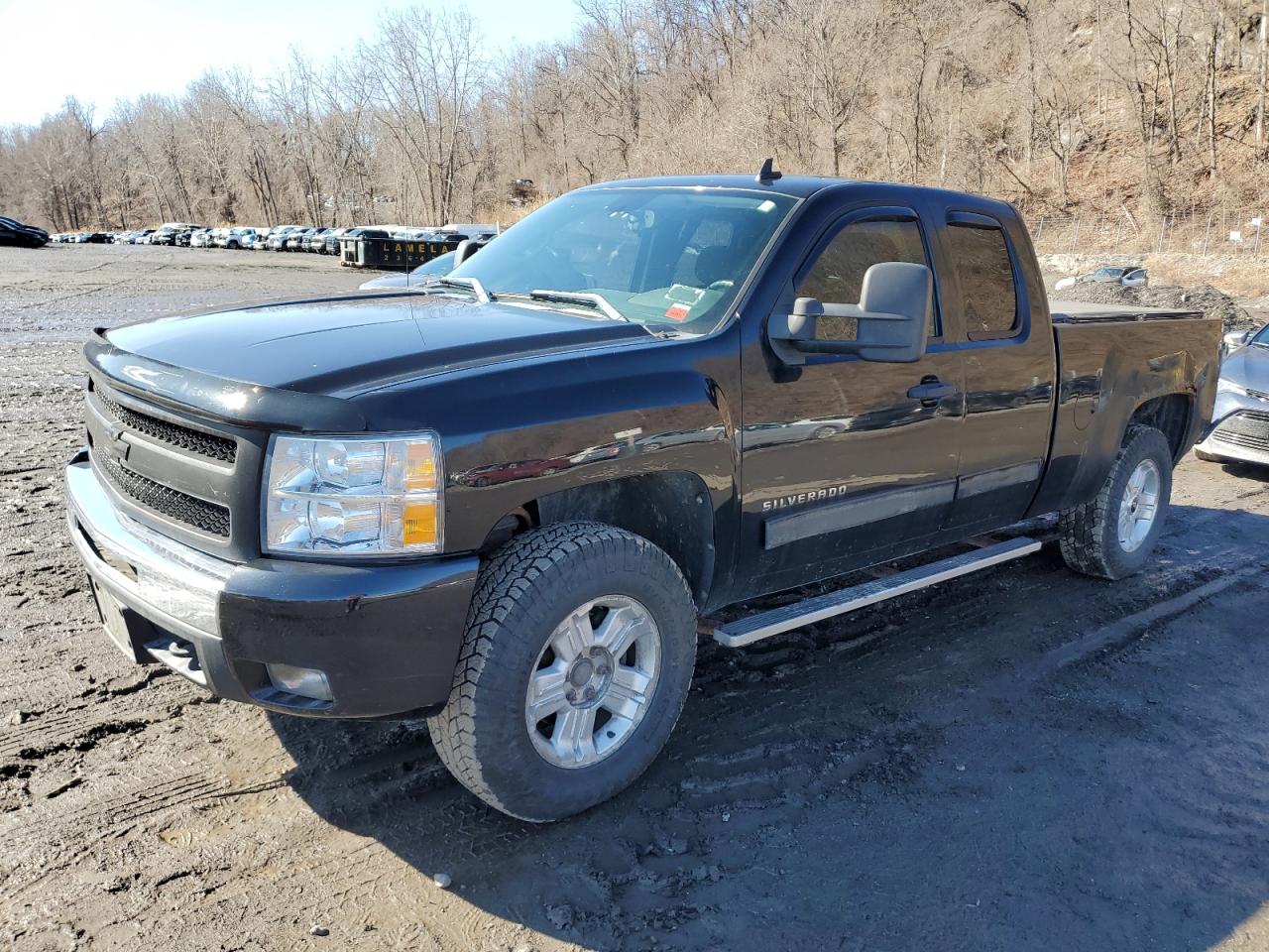 CHEVROLET SILVERADO 2011