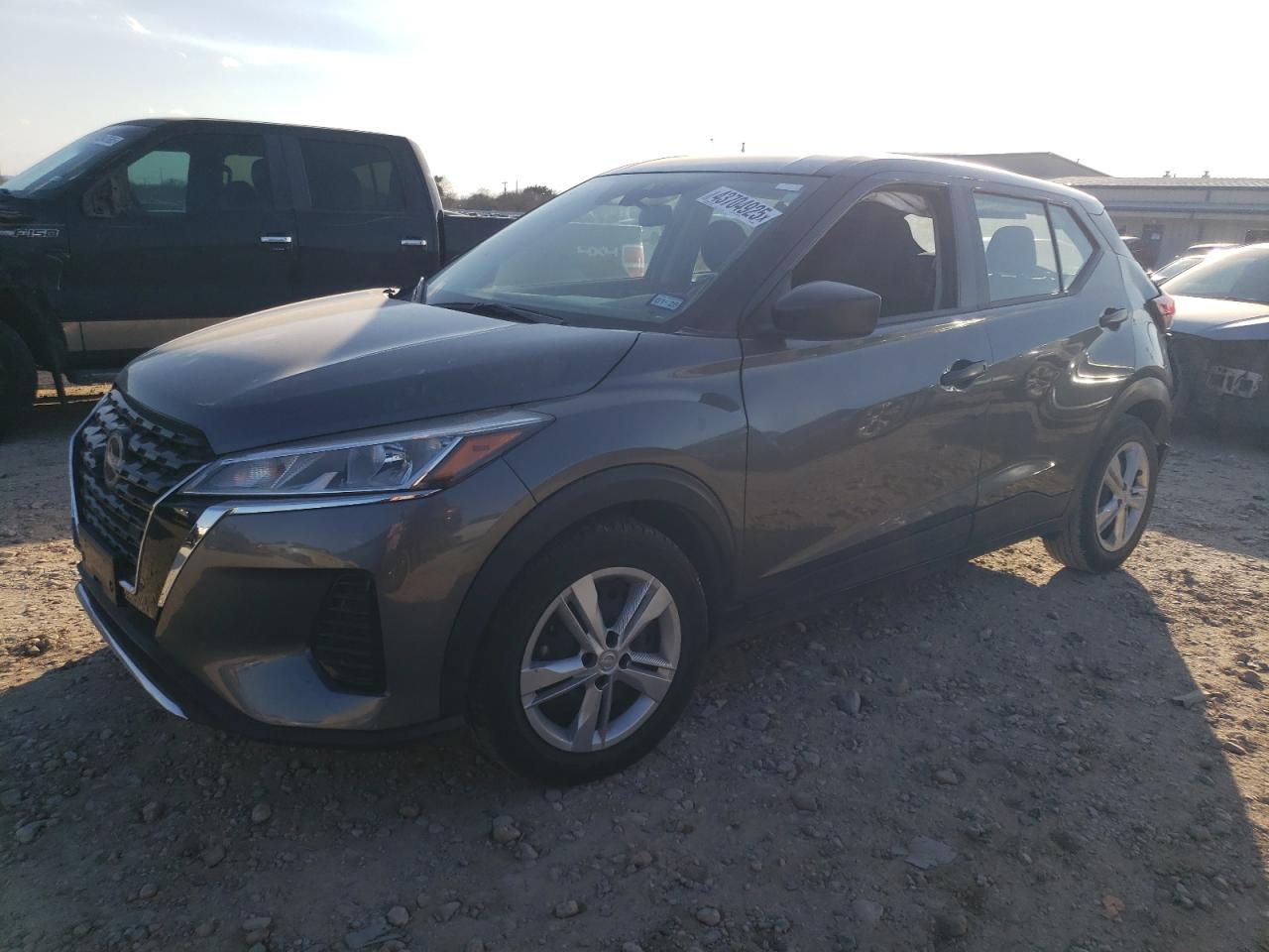NISSAN KICKS S 2024
