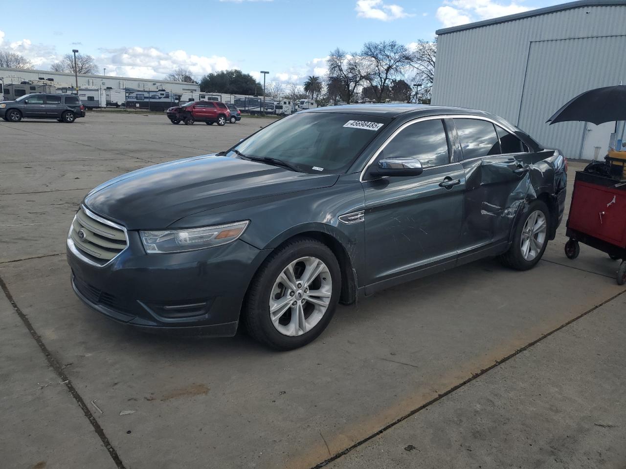 FORD TAURUS SE 2016