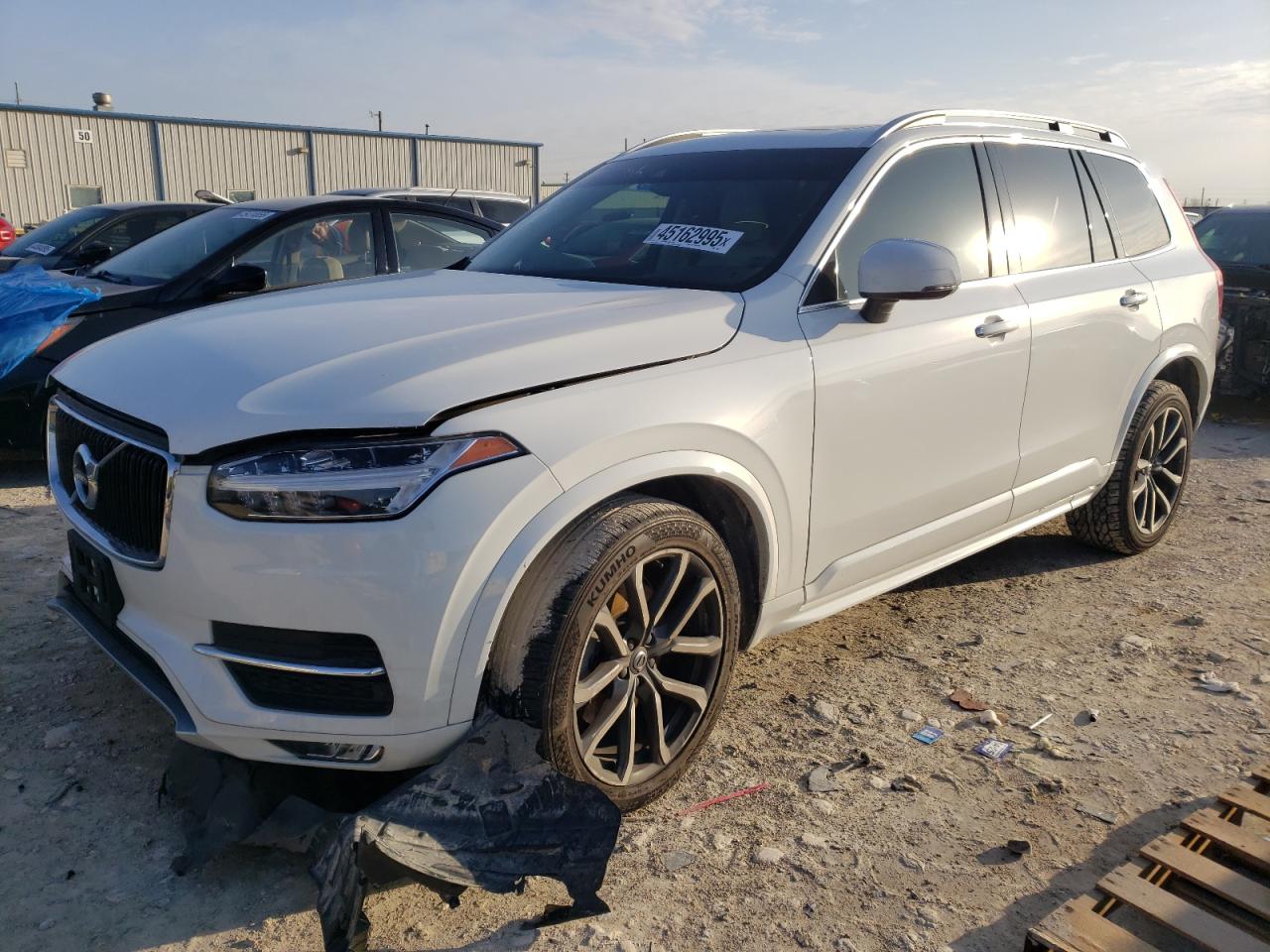 VOLVO XC90 T5 MO 2019