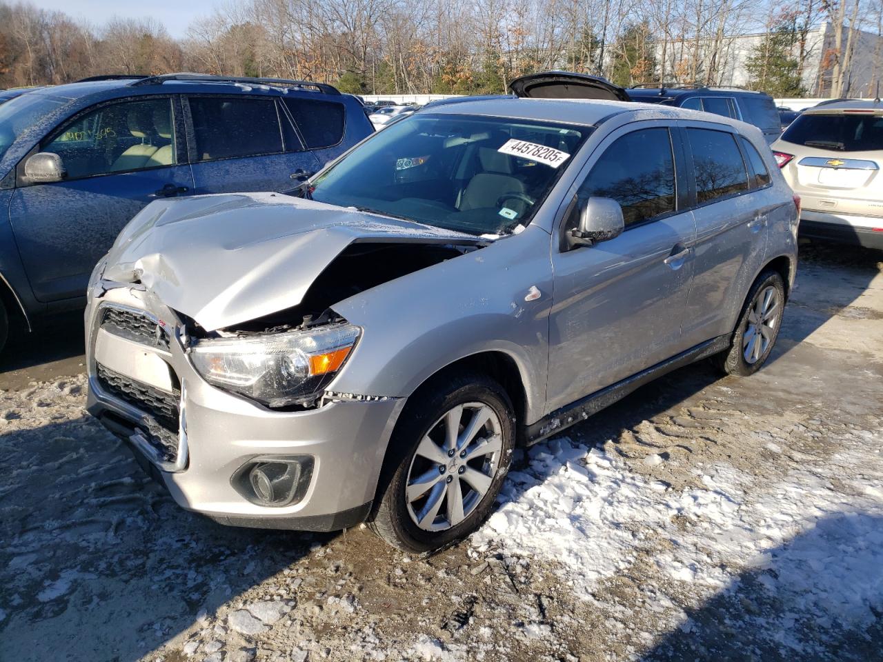 MITSUBISHI OUTLANDER 2014