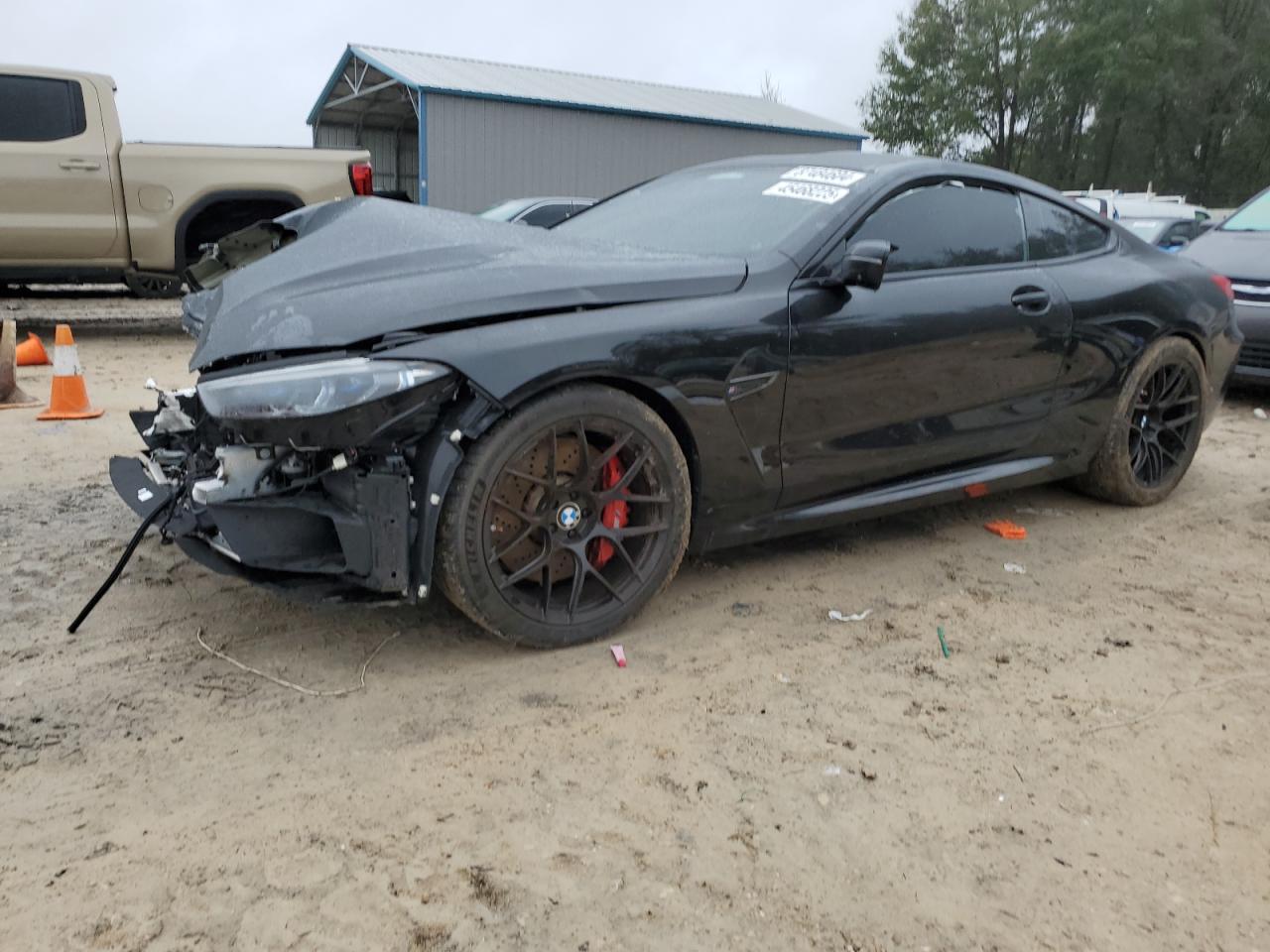 BMW M8 2023