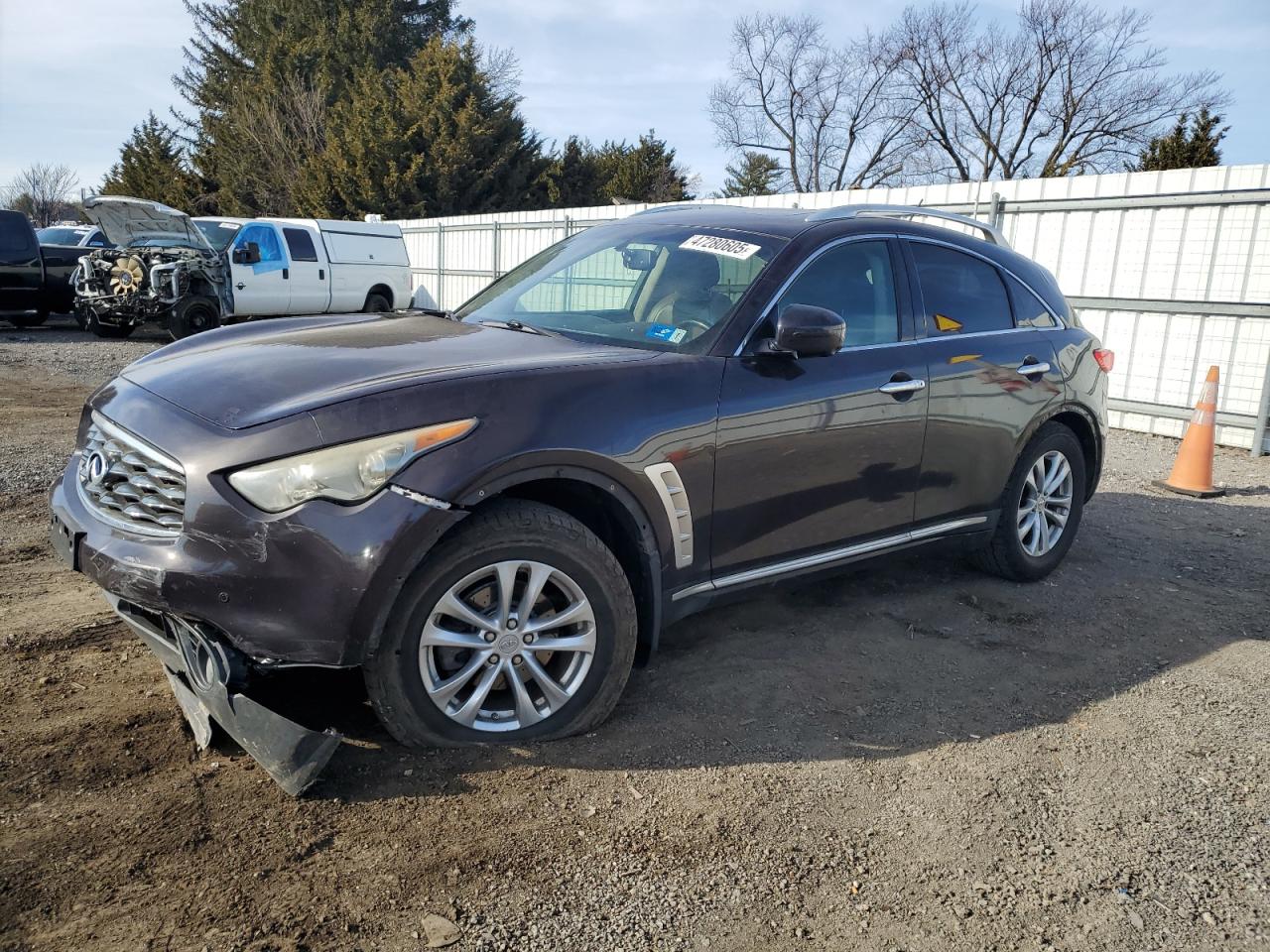 INFINITI FX35 2010