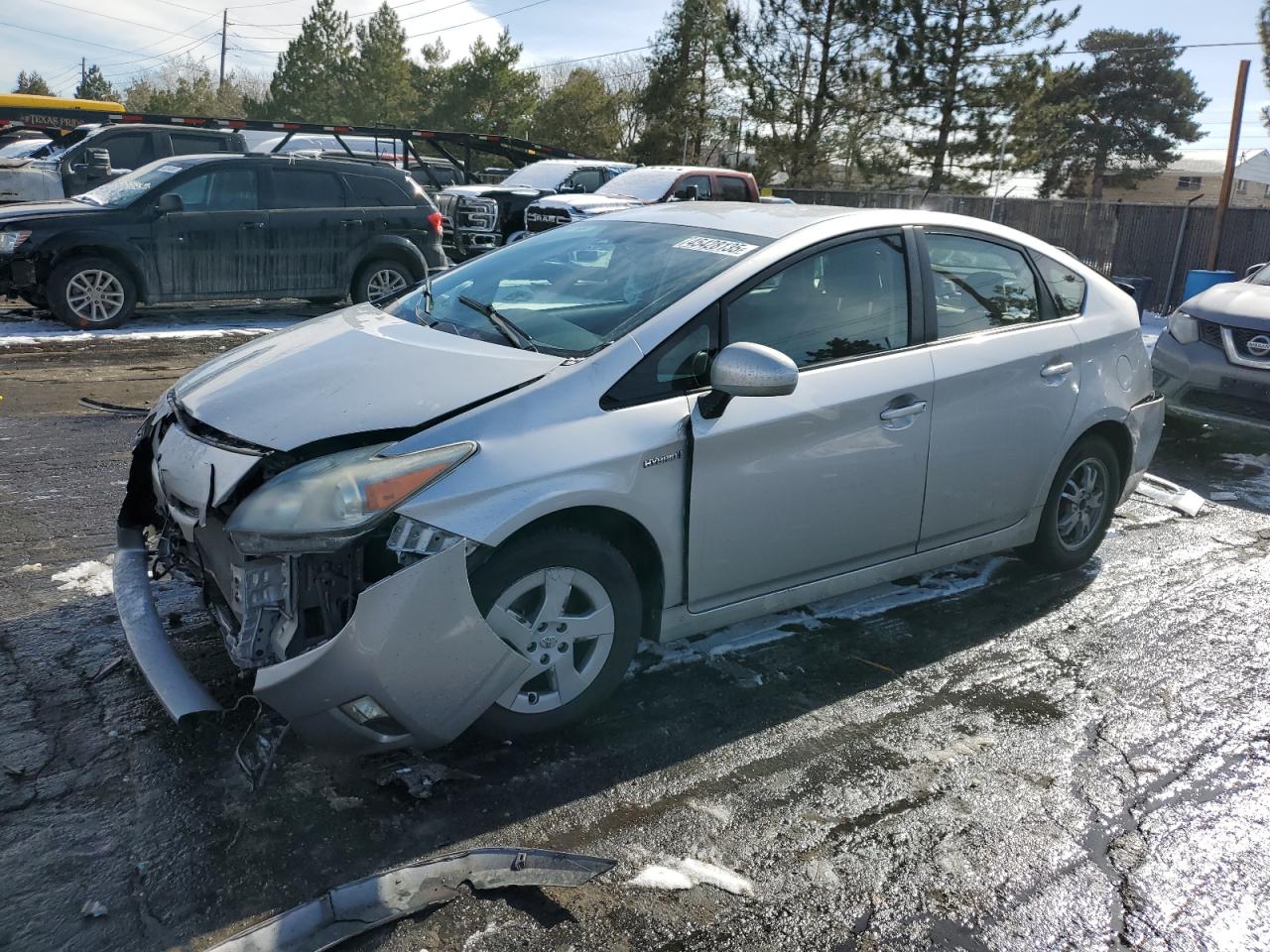 TOYOTA PRIUS 2011