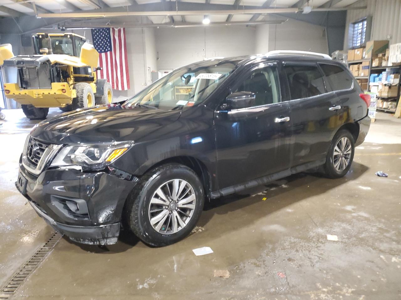 NISSAN PATHFINDER 2018