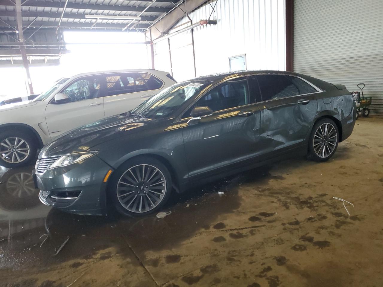 LINCOLN MKZ HYBRID 2016