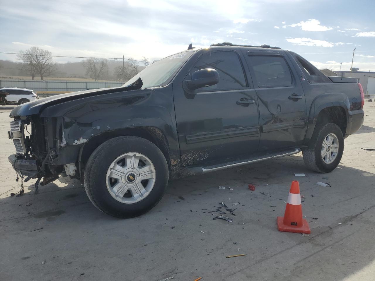 CHEVROLET AVALANCHE 2011
