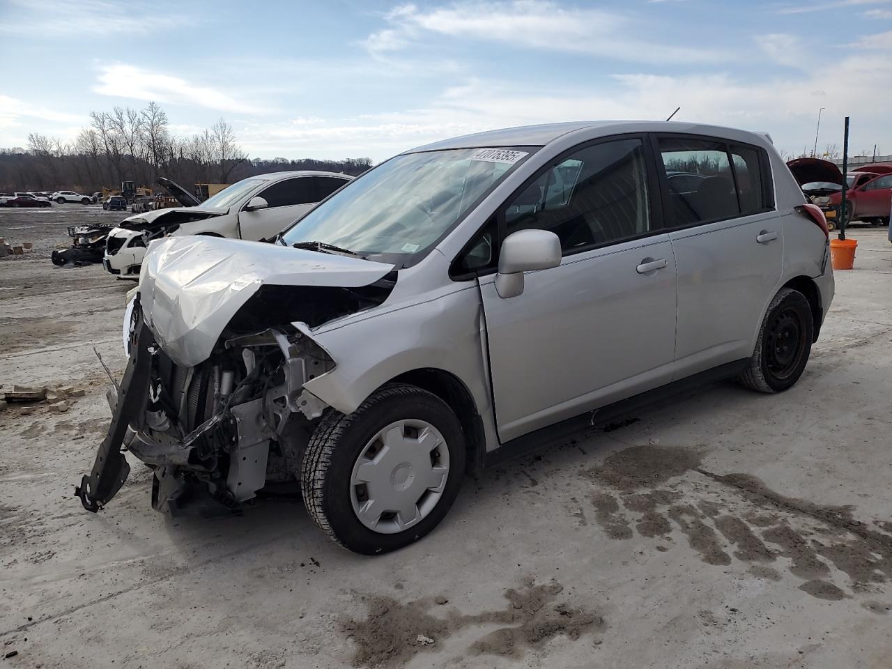 NISSAN VERSA S 2009