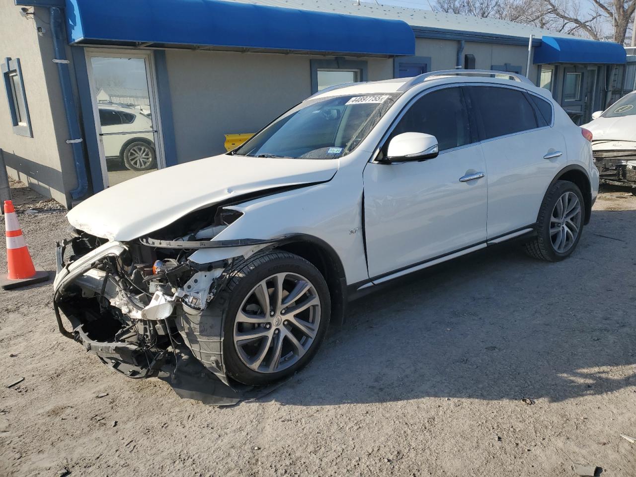 INFINITI QX50 2016