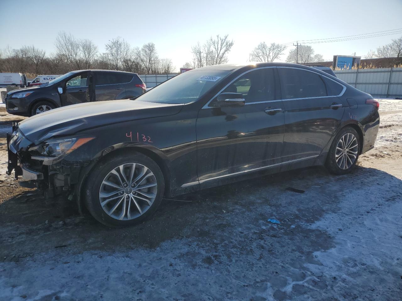 HYUNDAI GENESIS 3. 2015