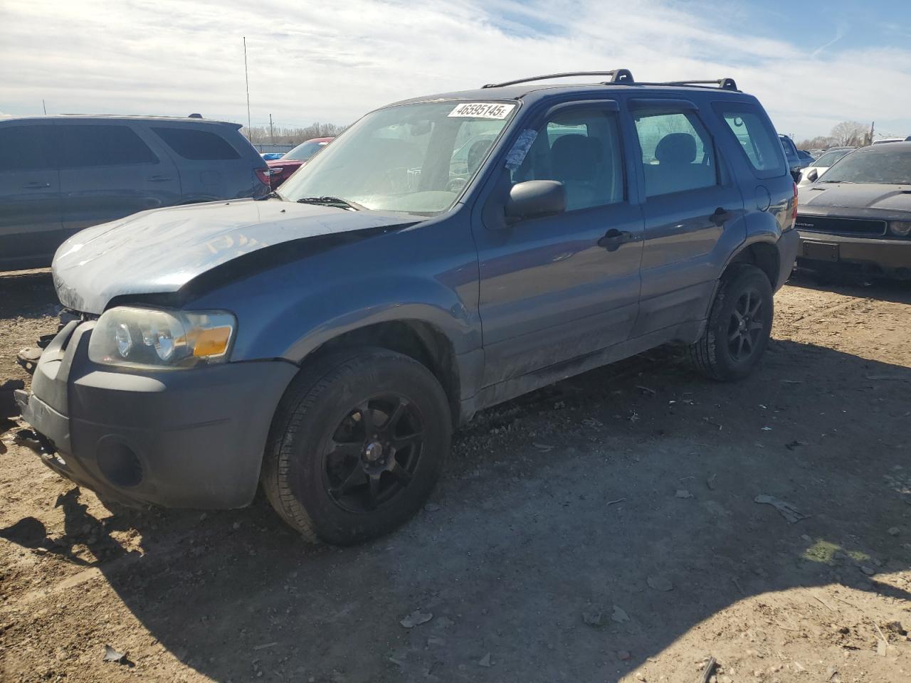 FORD ESCAPE XLS 2005